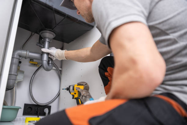 Best Emergency Plumber  in Bethel, OH